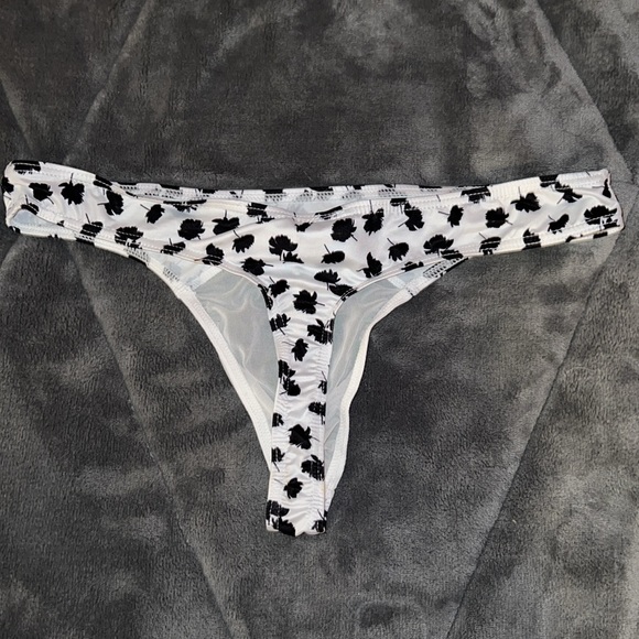 Sexy black and white pattern with see through crotch men’s thong Asian size XL - Picture 7 of 8